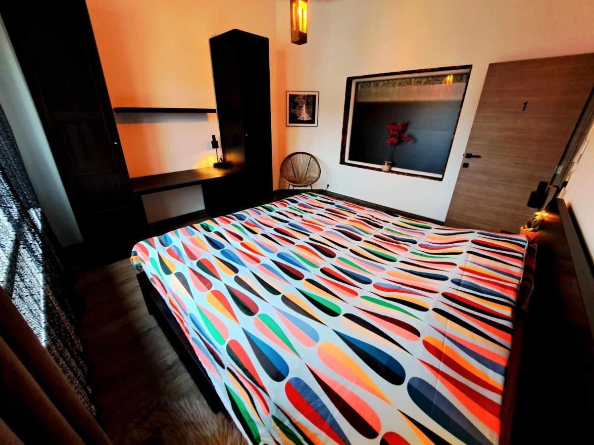 Petite Chambre Dans Une Jolie Colocation Liege Ngoại thất bức ảnh